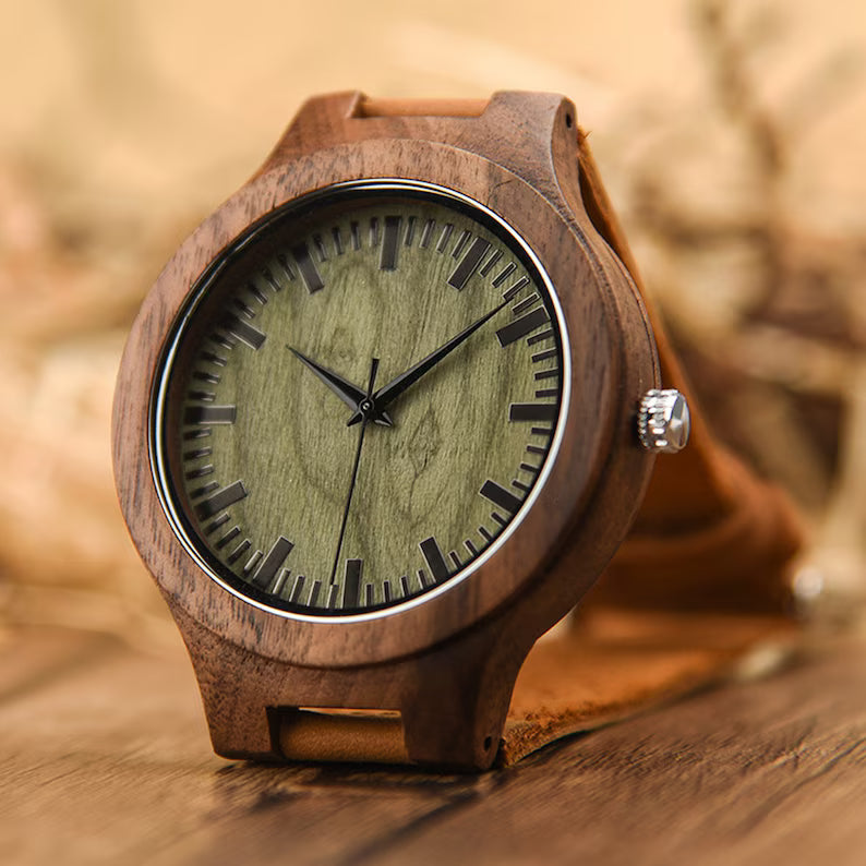 W122 Men's Engraved Wood Watch